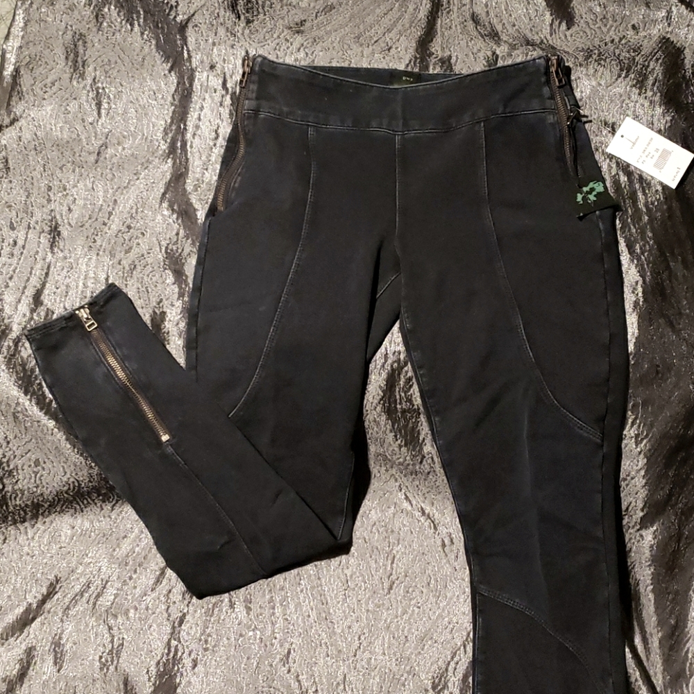 DWP moto jeans or jeggings, sz 28, new with tags